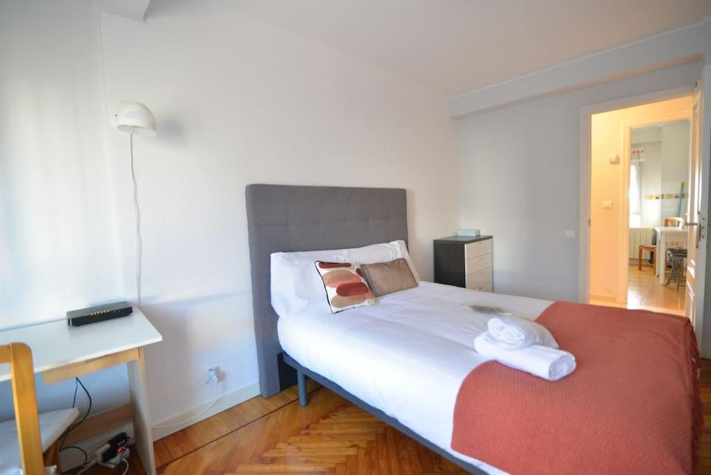 El Apartamento De San Manolo By Just Room Santander Exterior photo